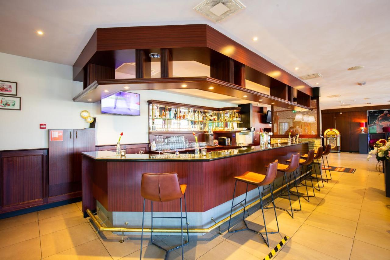 Bastion Hotel Roosendaal Eksteriør billede