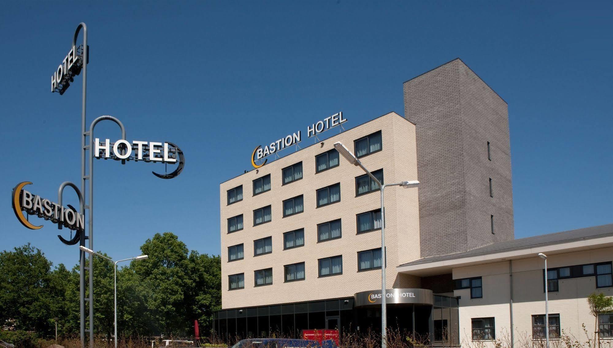 Bastion Hotel Roosendaal Eksteriør billede